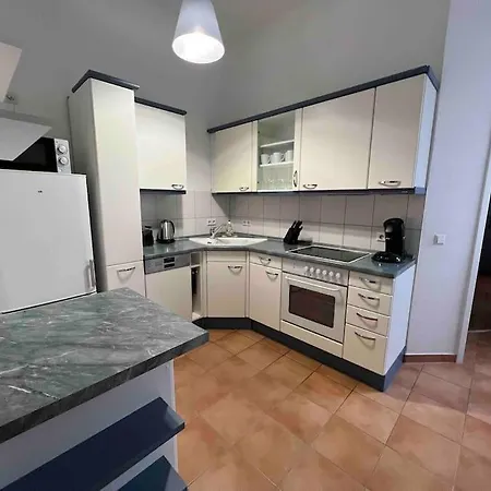 Apartamento Akk5 Grosses Mit Terrasse Naehe Hbf/uni Magdeburgo